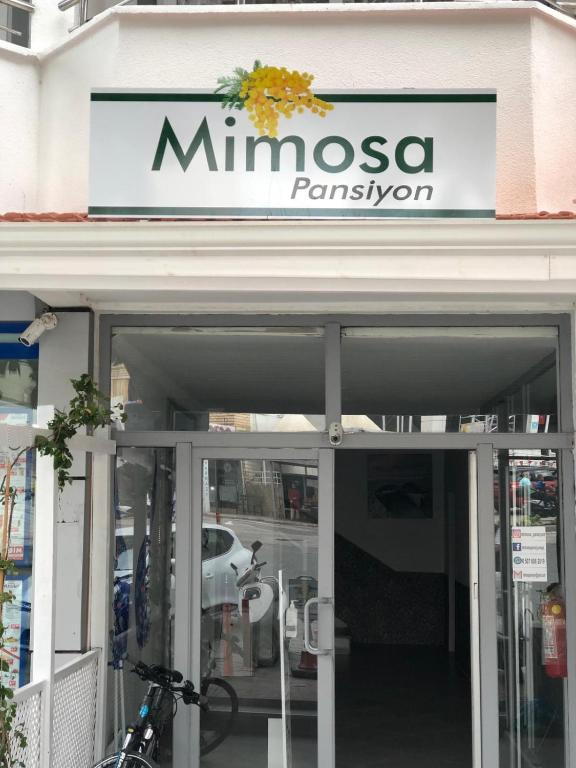 Mimosa Pension - main image