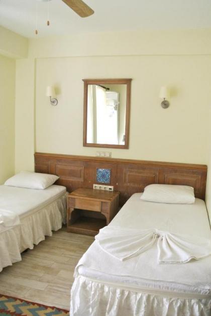 Hideaway - image 15