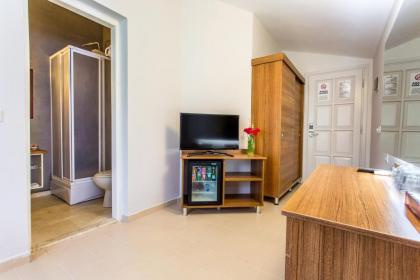 Aqua Princess Hotel - image 16