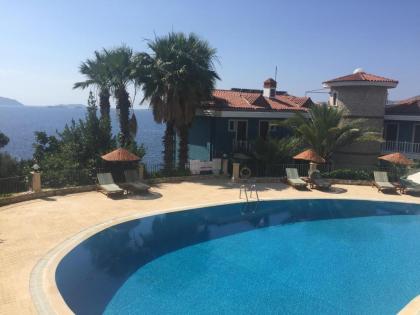 Hotel Aquarius - image 11