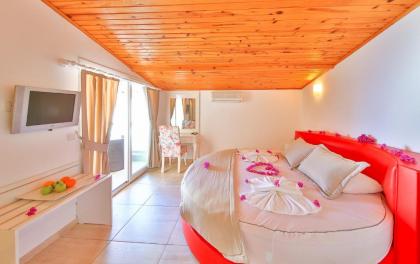 Belinda Hotel - image 12