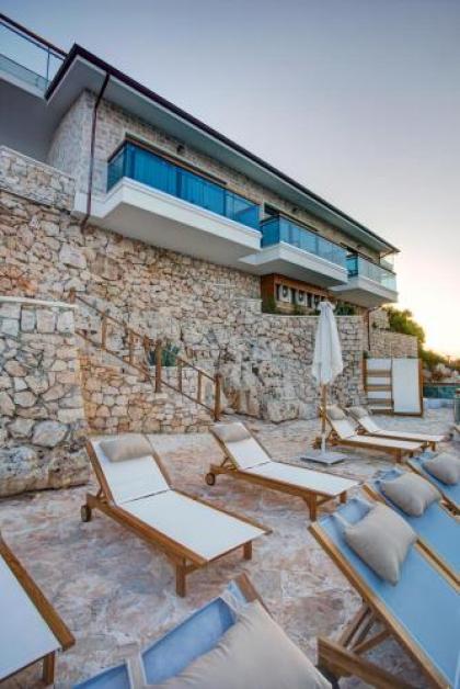 Meis Exclusive Hotel - image 18
