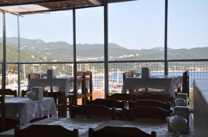 Hotel Nisa - image 13