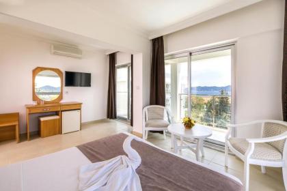 Ekici Hotel - image 20