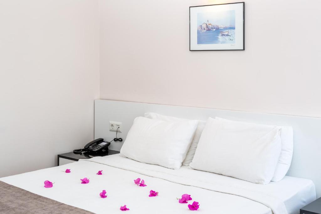 Habesos Hotel - image 3