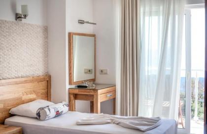 Nur Hotel - image 7