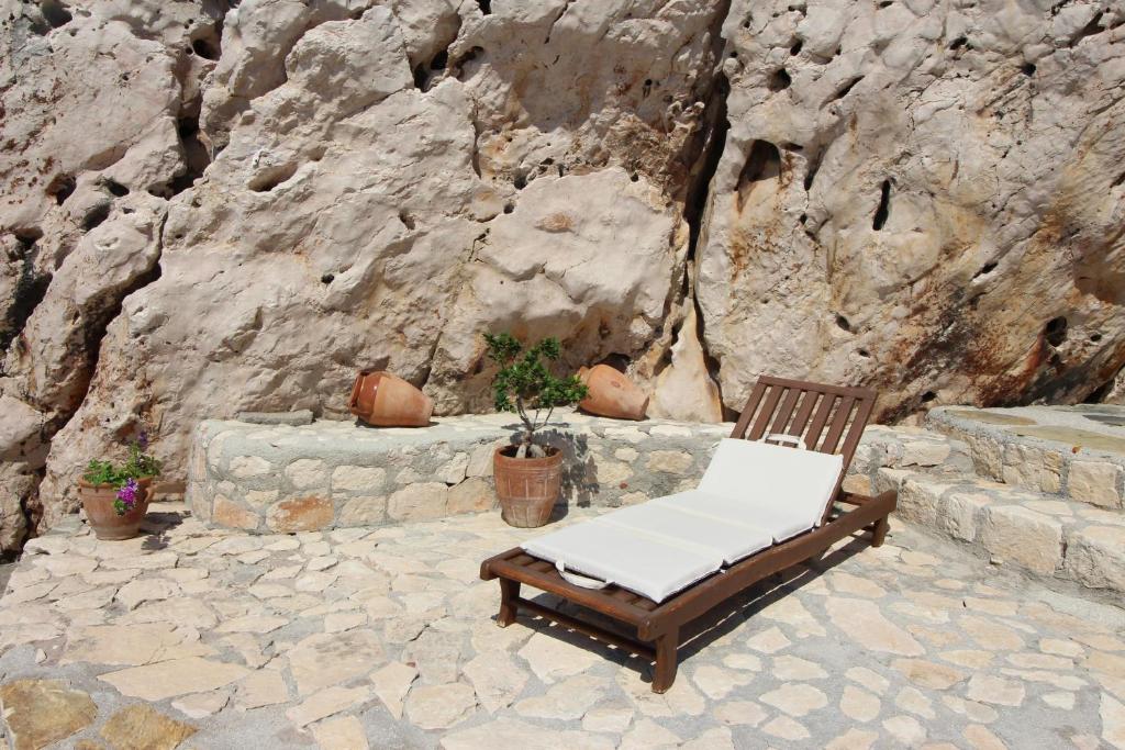 Hadrian Hotel - image 4