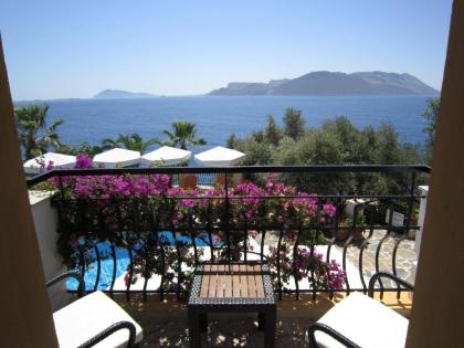 Hadrian Hotel - image 6