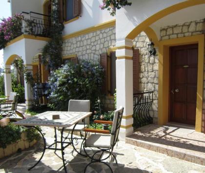 Hadrian Hotel - image 7