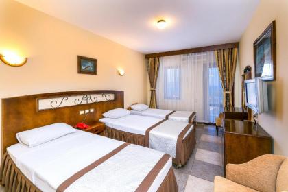Hotel Club Phellos - image 4