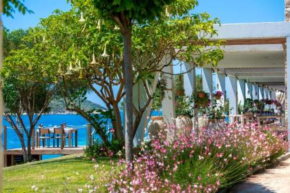 Doria Hotel & Yacht Club  - image 18