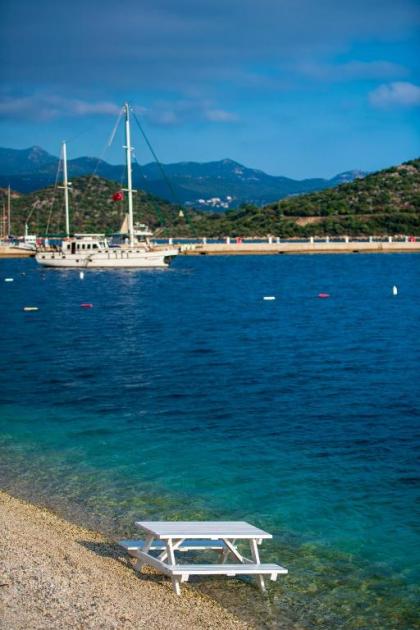 Doria Hotel & Yacht Club  - image 9