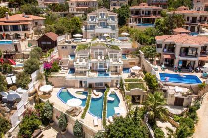 Peninsula Gardens Hotel - image 13