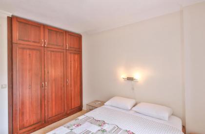 Nirvana Apartments - image 13