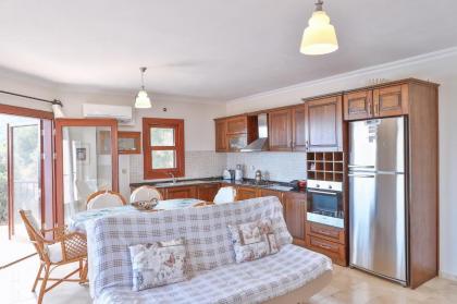 Nirvana Apartments - image 4