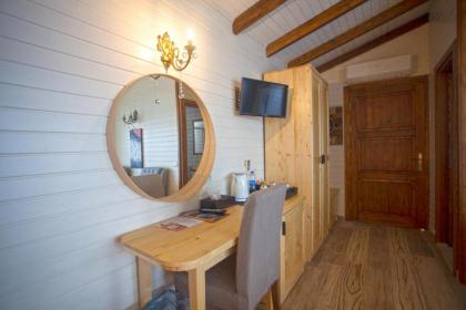 Sunset Villa Hotel - image 19