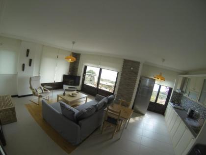Derya Beach Apartment - image 3
