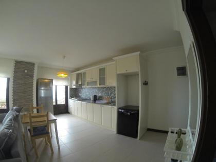 Derya Beach Apartment - image 4