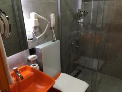 Erdem City Hotel - image 16