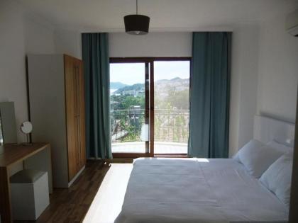 The Townhouse Apartment - image 13