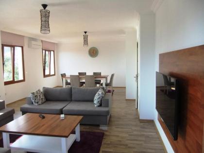 The Townhouse Apartment - image 14