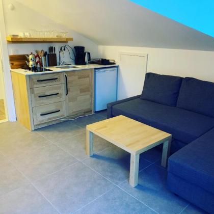 The Townhouse Apartment - image 8