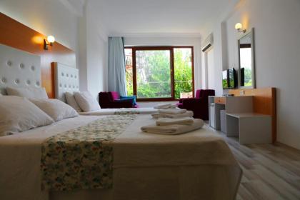 Uğur Otel - image 8