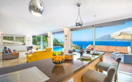 Mekvin Hotels Deniz Feneri Lighthouse - image 3