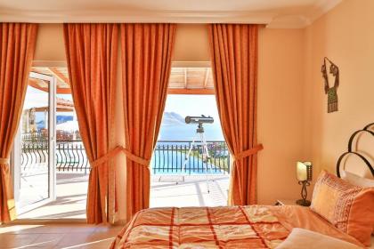 Kaş deniz manzaralı 8 kişilik villa - image 20