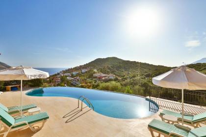 Kaş deniz manzaralı 8 kişilik villa - image 5