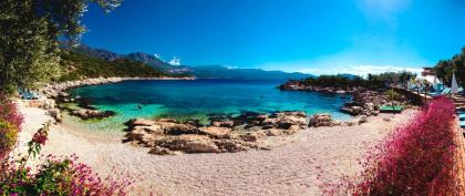 Blanca Beach Hotel - image 28