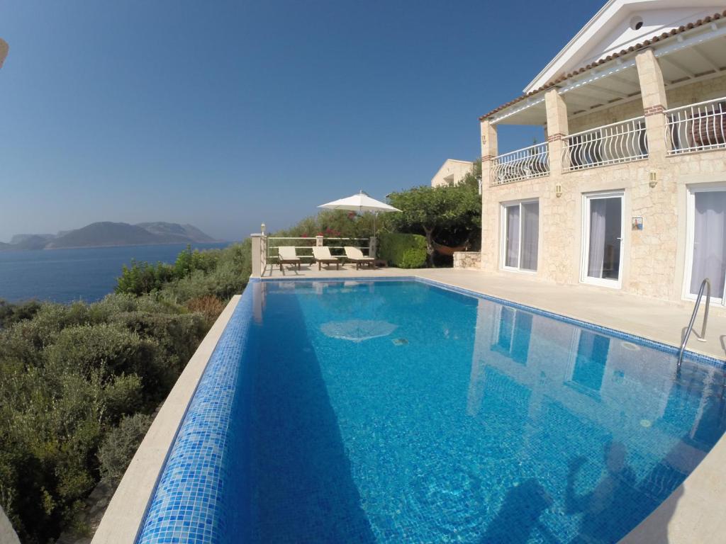 Villa Leucosia - image 2