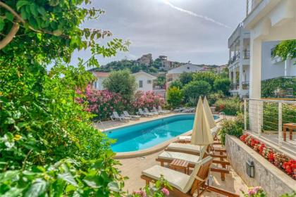 Villa Mari - image 20