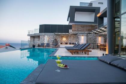 Villa Unlimited 2 - image 2
