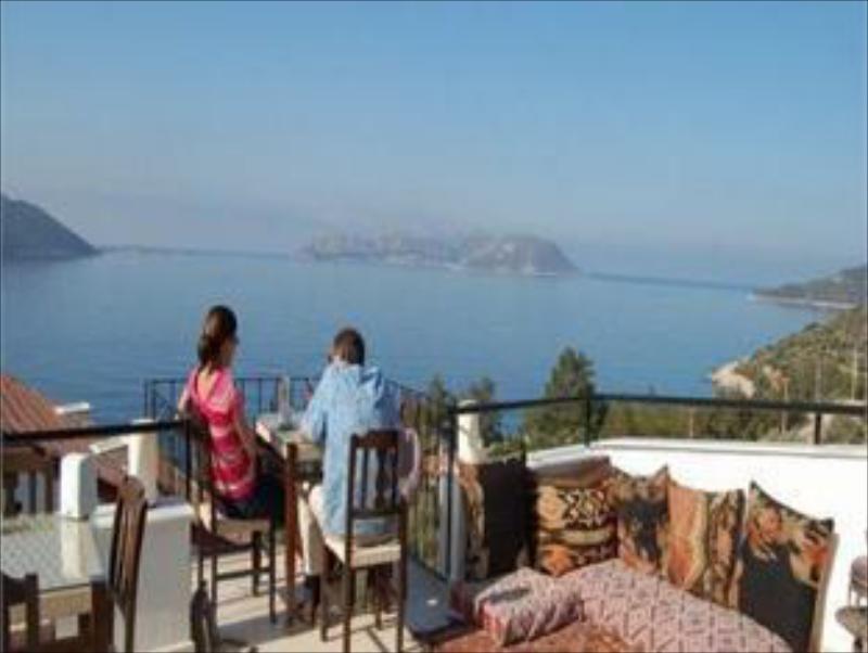 Hideaway - main image