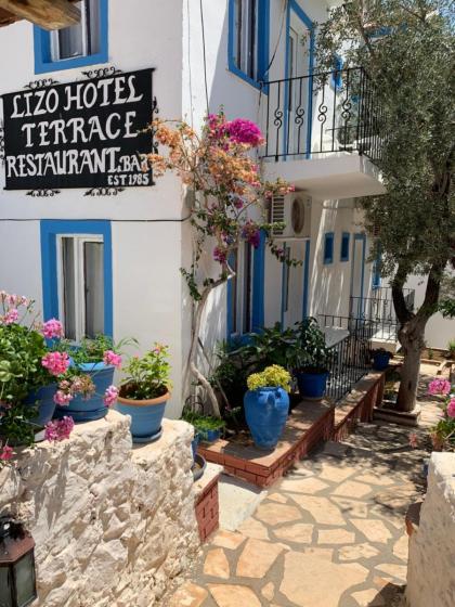 Lizo Hotel - image 15