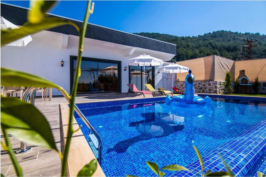 Villa Holiday - 2 Bedroom Holiday Villa in Kalkan - main image