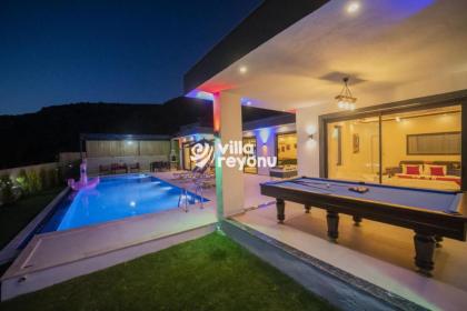 Tutku - 3 bedroom Secluded Private Villa with Jacuzzi in Kalkan - image 4