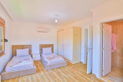 Kuytu Kaş Houses - image 2
