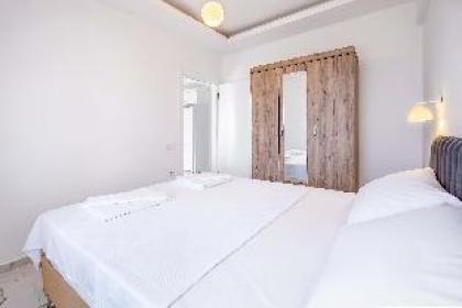 Golden Rose Hotel - image 21