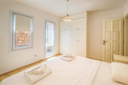 Aisha Apart Sea View - image 24