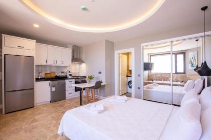Luxury Flat with Jacuzzi in Kas - image 12