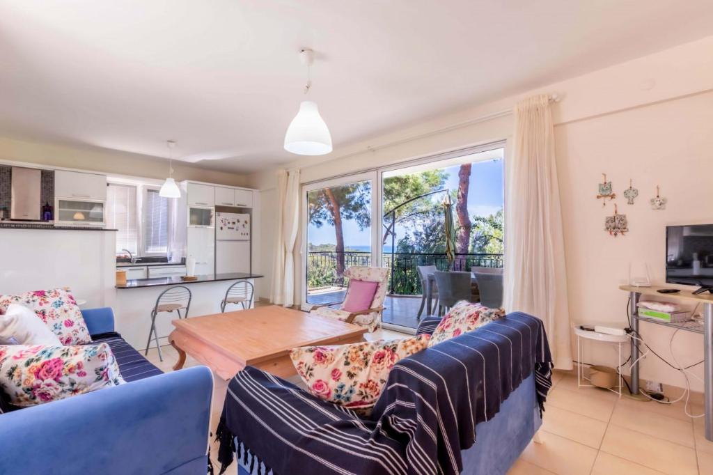 Peaceful Home Surrounded by Nature in Kas - main image