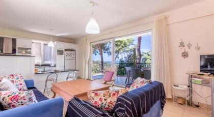 Peaceful Home Surrounded by Nature in Kas - image 2