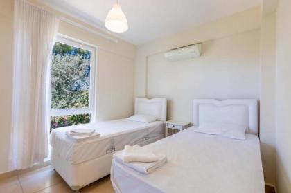 Peaceful Home Surrounded by Nature in Kas - image 3