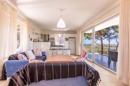Peaceful Home Surrounded by Nature in Kas - image 7