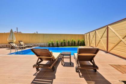 Charming Villa with Private Pool in Kas - image 14