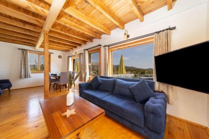 Secluded Villa w Private Pool in Kas Antalya - image 11