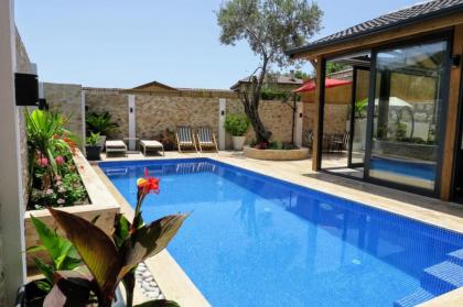 Marvelous Villa with Jacuzzi in Kalkan - image 3