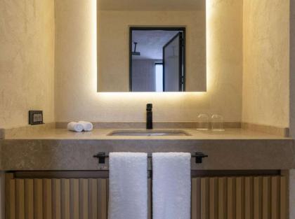 Mekvin Suites & Villas Adults Only - image 21